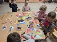Baltijos kelias vaikų darbeliuose