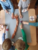 Kūrybinės - meninės raiškos paroda ,,Mes kuriame vasaros paveikslus"