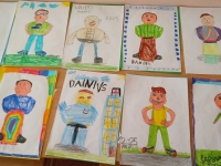 PIEŠINIŲ PARODA "MANO TĖTIS"