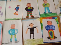 PIEŠINIŲ PARODA "MANO TĖTIS"