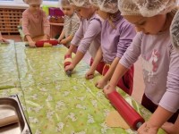 Edukacinė valandėlė "Sveikuoliškų sausainiukų gaminimas"