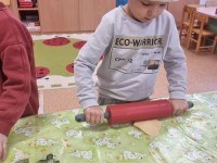 Edukacinė valandėlė "Sveikuoliškų sausainiukų gaminimas"