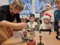 Edukacija „Net ir tamsiausią naktį galime uždegti šviesą“