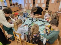 Edukacija „Net ir tamsiausią naktį galime uždegti šviesą“