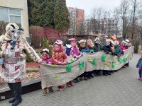 Jei dar nieks nežino – eisim šiandien kepti blynų!