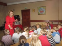 "KALĖDINĖ PASAKA"