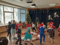 Linksmybės su Kalėdų Seneliu