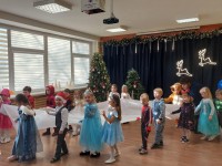 Linksmybės su Kalėdų Seneliu