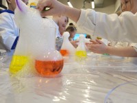 „Mėgintuvėlis LT“ laboratorija