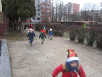 "NYKŠTUKŲ BĖGIMAS"