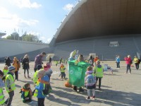 Oranžinė šypsena Vingio parke
