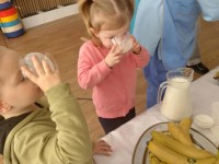 Pieno edukacijos akimirkos