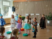 Šermukšnės šakelė-2026