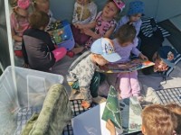 Šiaudinukų ir Gintarėlių lauko skaitymo erdvė