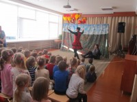 SVEČIUOSE "DRAKONIUKO TEATRAS"