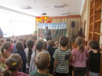 SVEČIUOSE "DRAKONIUKO TEATRAS"