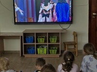 Vasarėlė užaugino žirnių didelę šeimyną