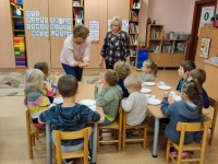 Virė, virė košę „Šermukšnėlės“ vaikai atsilošę!