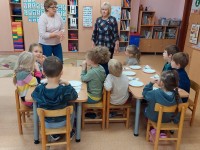 Virė, virė košę „Šermukšnėlės“ vaikai atsilošę!
